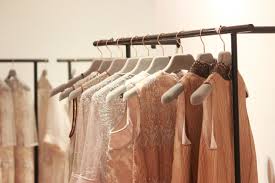 clothing boutiques near me